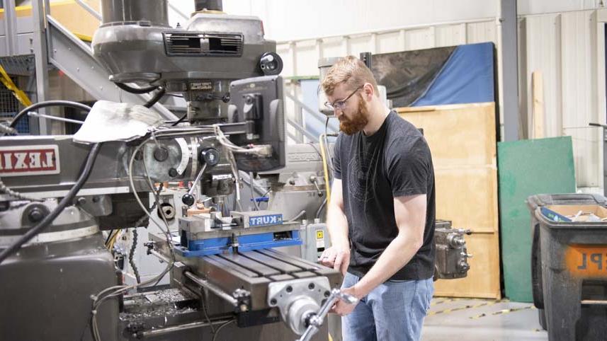 An engineering student works in the Engineering Projects Laboratory.